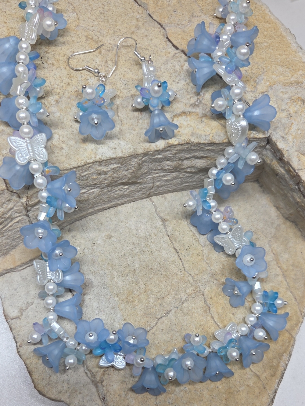 Blue Forget Me Not Floral Necklace & Earrings Set With Stat Buterfly Heart Pearl